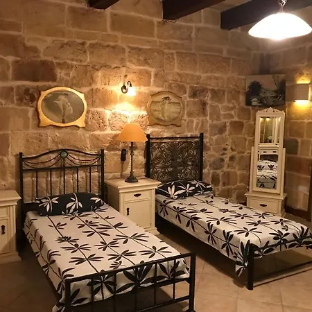 Let Me Host -town House Tigne Point Apartment