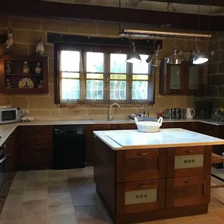 Διαμέρισμα Let Me Host -town House Tigne Point Σλιέμα